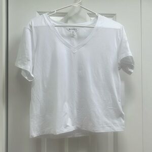 Athleta essential v neck tee